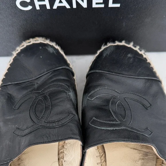 CHANEL Black and Tan Espadrilles - Picture 11 of 11